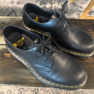Dr. Martens Bex Oxford Black Leather Lace-Up Shoes